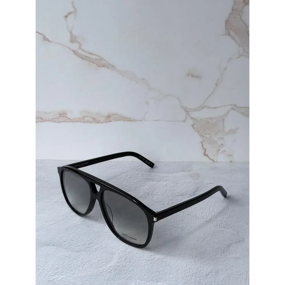 Saint Laurent discover saint